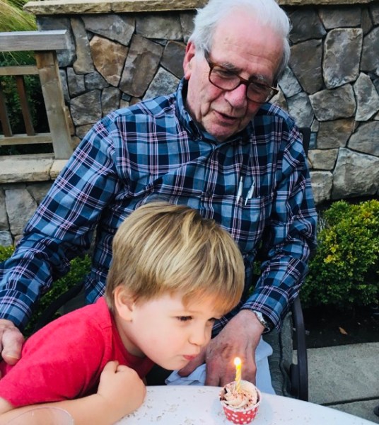 CB1CF204-3F99-44E4-A016-3D7DF3BF8F89